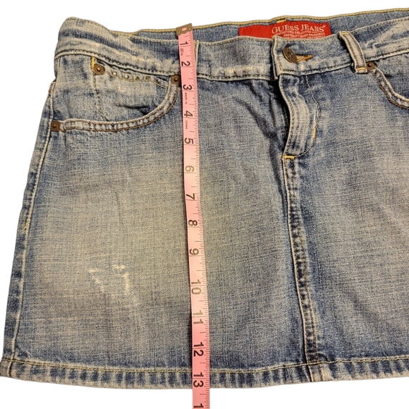 Guess demin distressed skirt - Picture 3 of 6